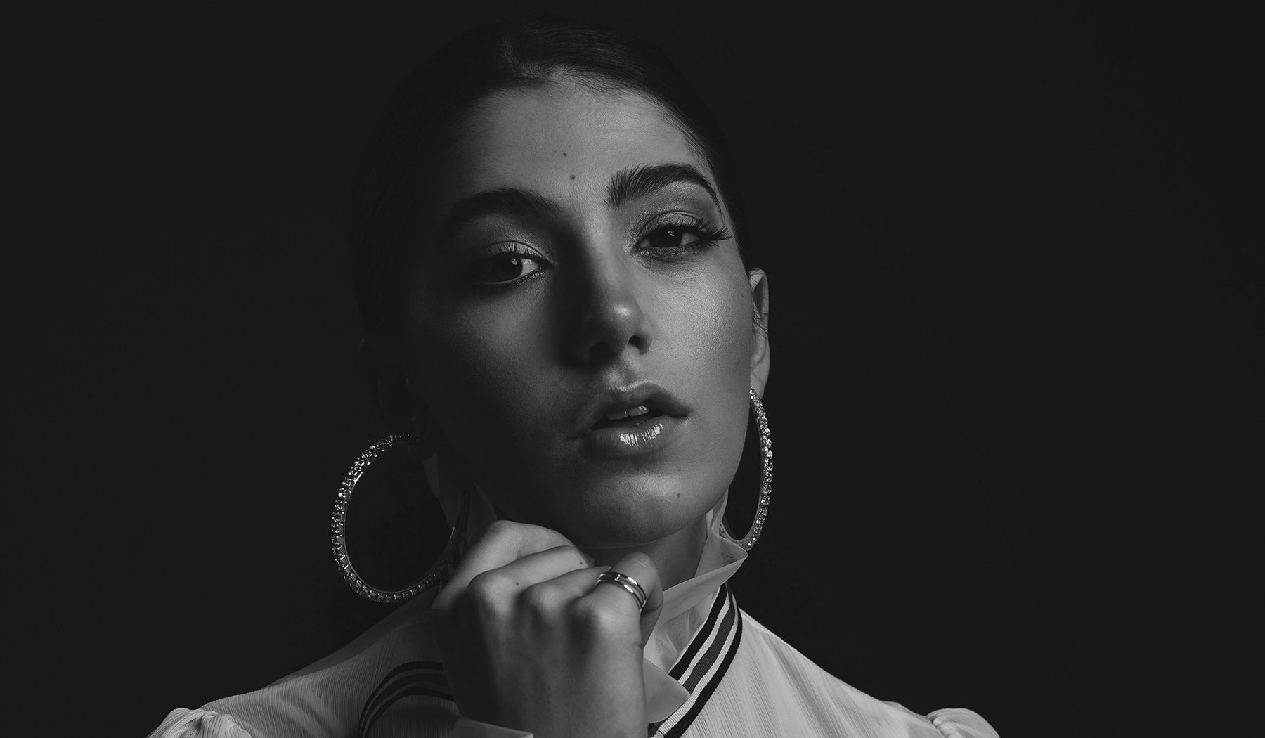 Caroline Romano Regard Magazine