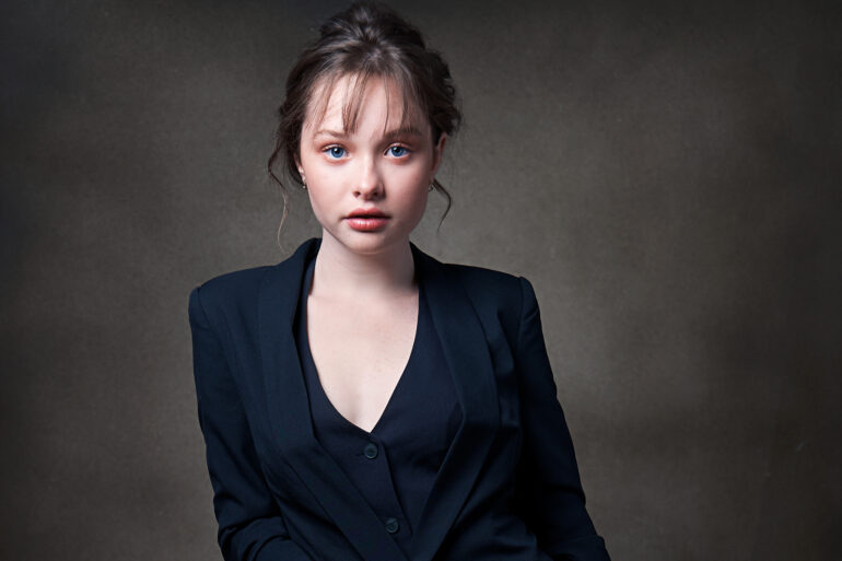 REGARD Magazine Zoe Colletti